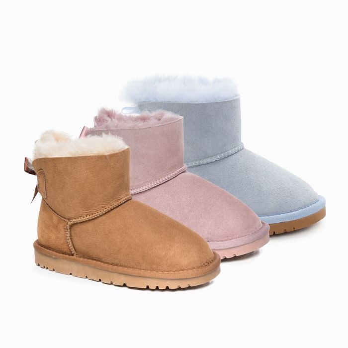 UGG OZWEAR Kids Bailey Bow Boots Water Resistant